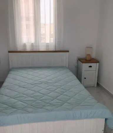 Apartman In Pyrgos Center