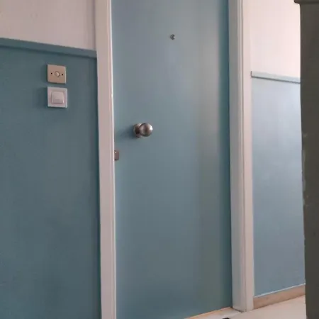 Apartman In Pyrgos Center